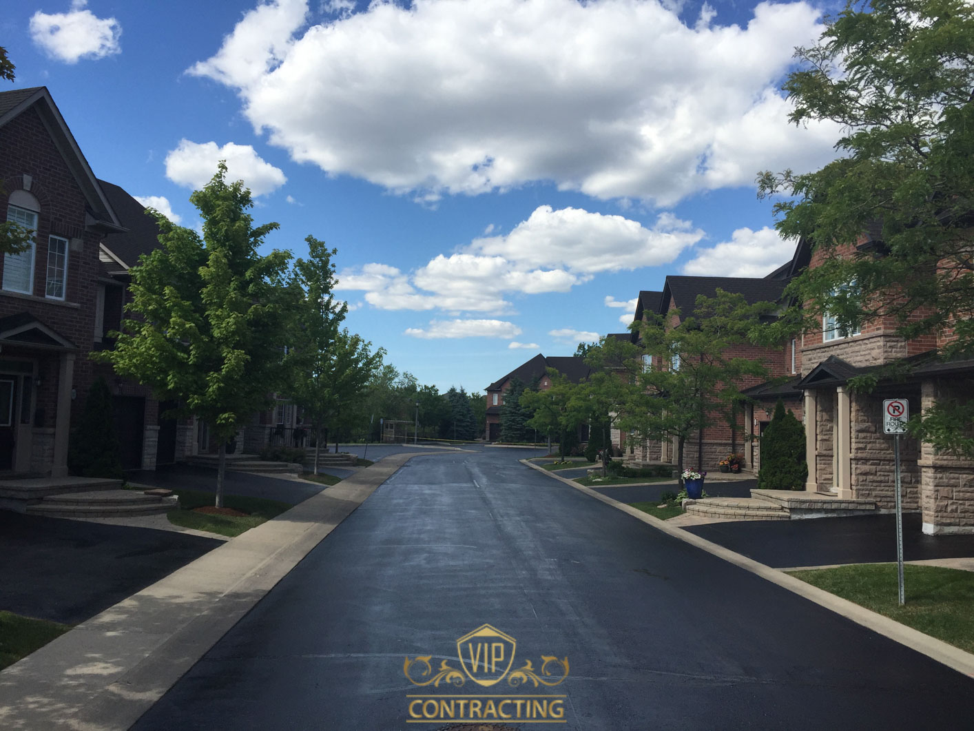 Asphalt Sealing Service