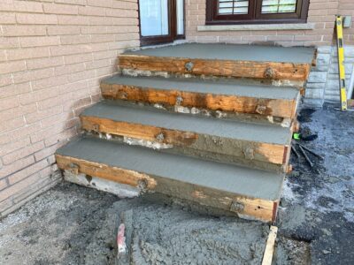 concrete-steps-installation-for-front-porch